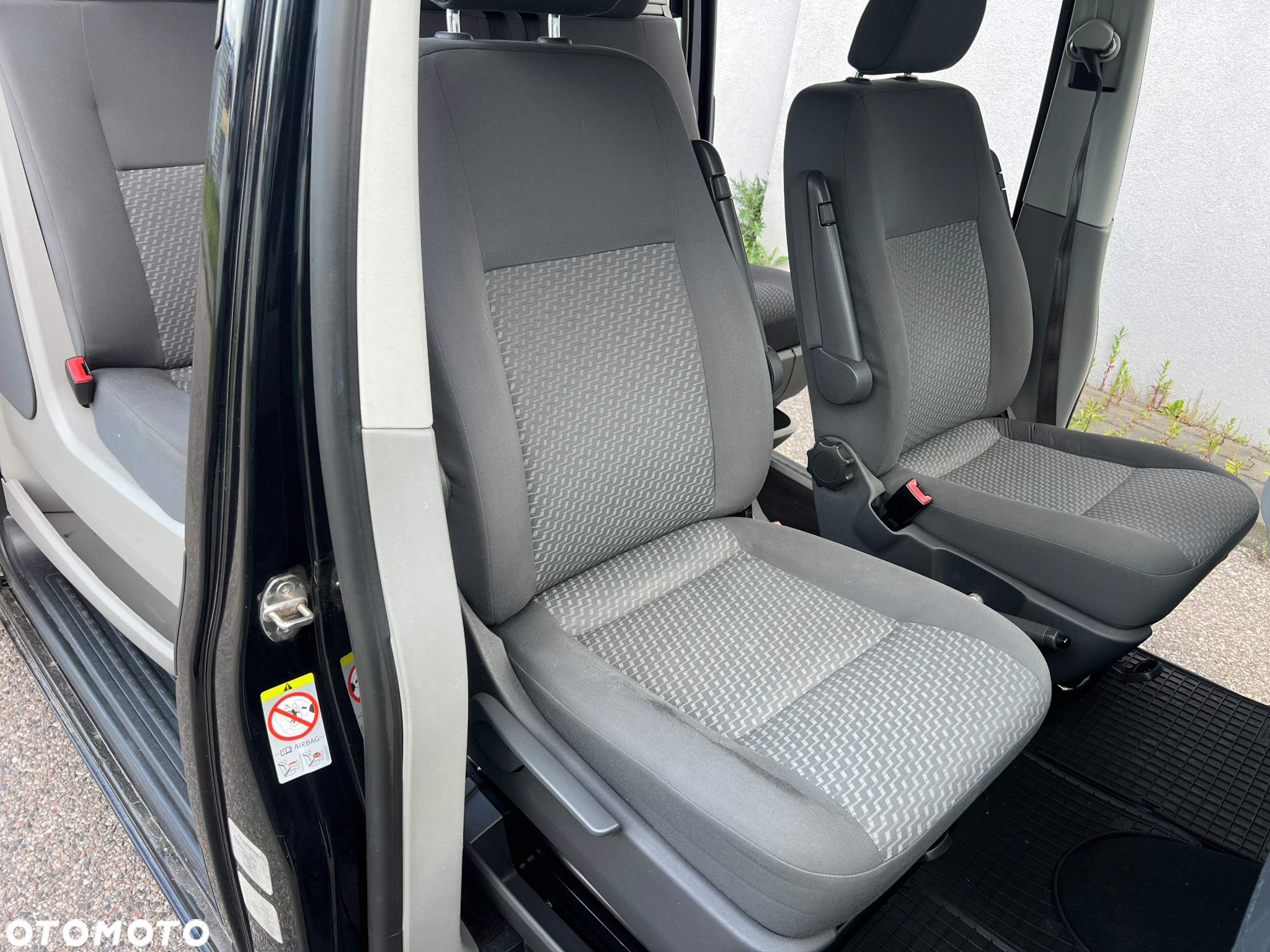 Volkswagen Transporter T5 LIFT - 23