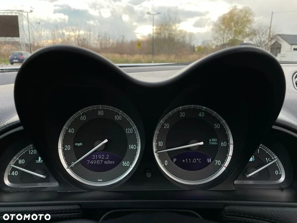 Mercedes-Benz SL 500 - 25