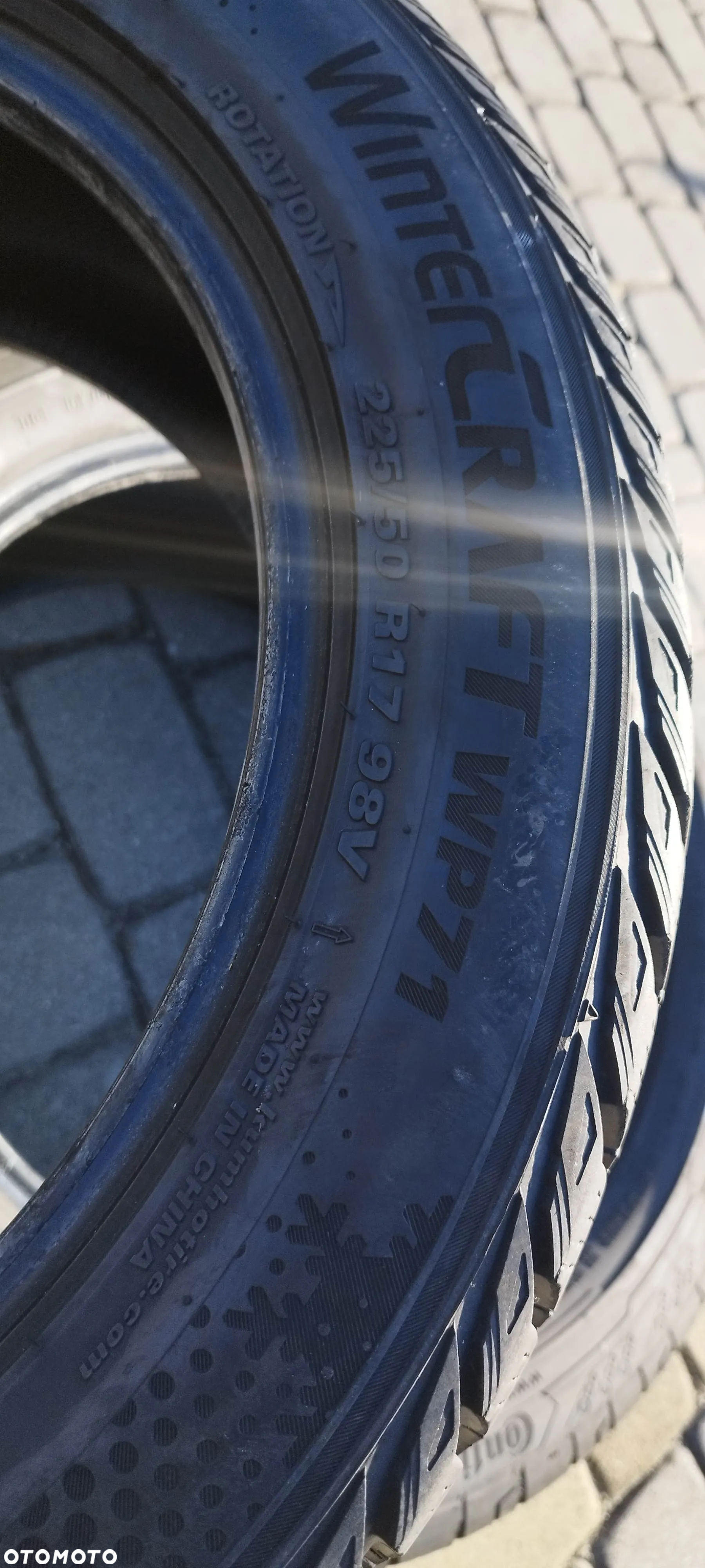 225/50/17 kumho wintercraft wp71 - 2