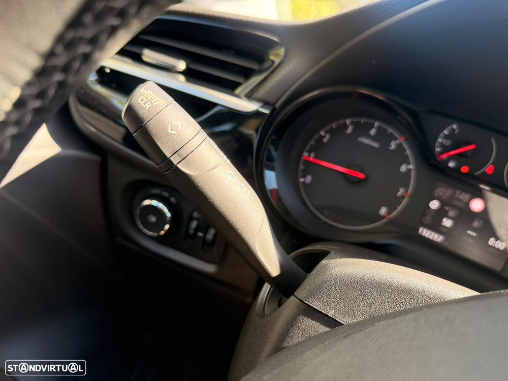 Opel Corsa 1.2 Direct Injection Turbo S&S Elegance - 20