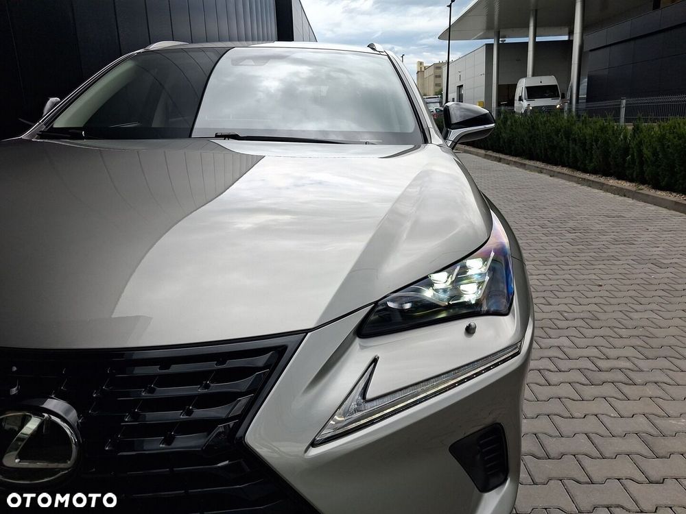 Lexus NX 300 F Impression AWD - 23