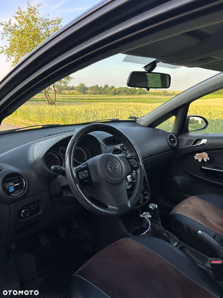 Opel Corsa - 8