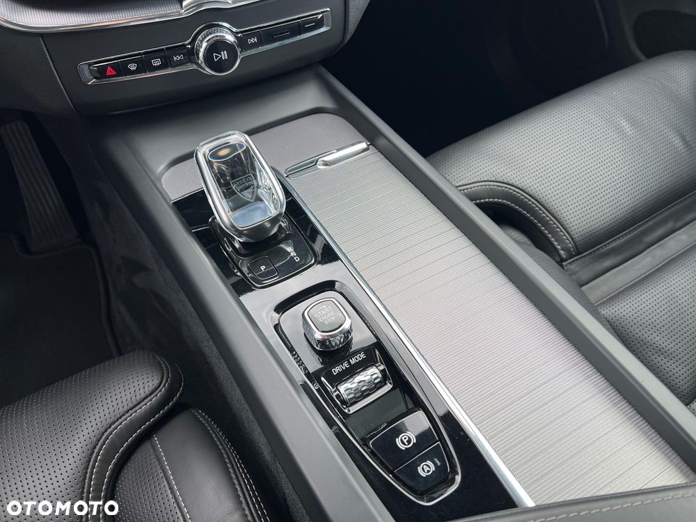 Volvo XC 60 B5 B AWD Inscription - 26