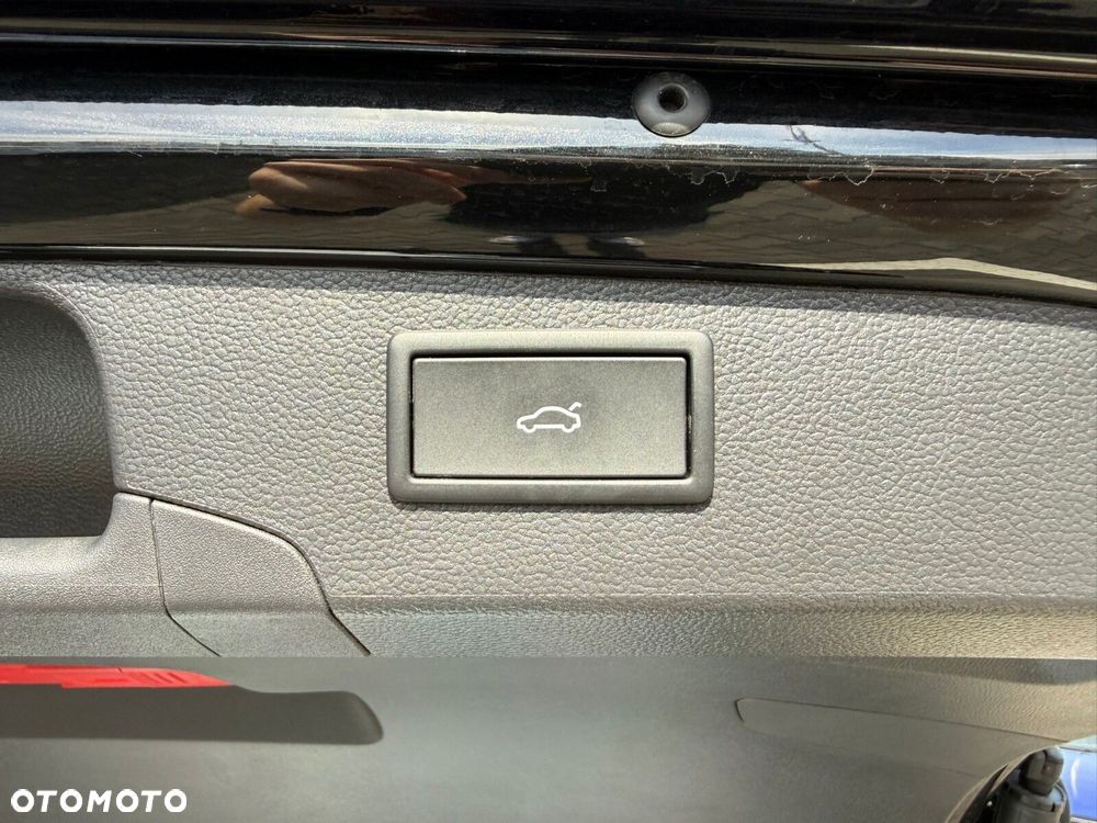 Skoda Superb 2.0 TSI L&K DSG - 39
