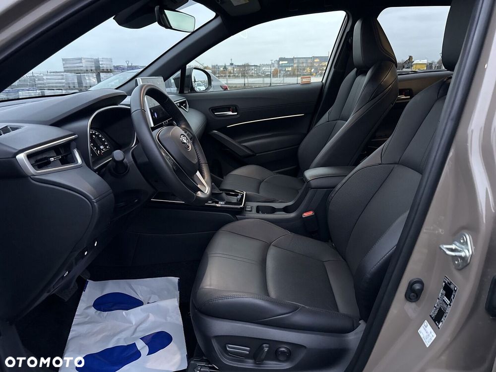 Toyota Corolla Cross 2.0 Hybrid Executive - 21