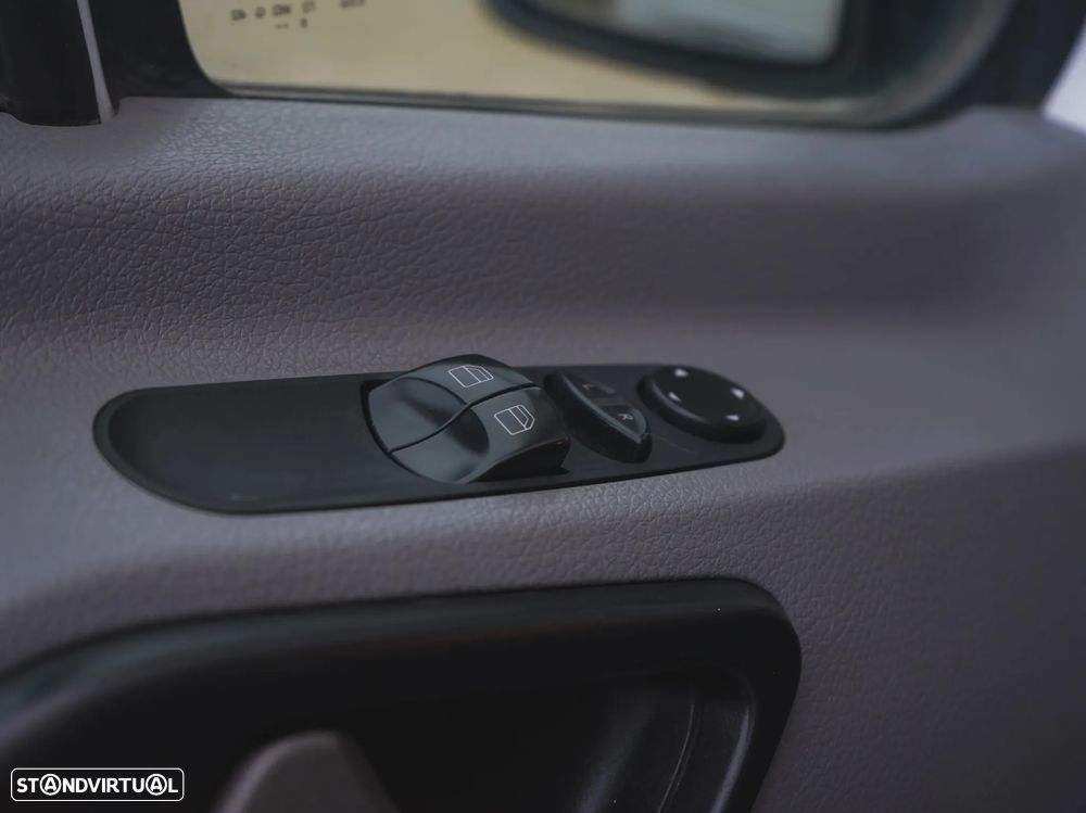 Mercedes-Benz Sprinter 313 CDI IVA DEDUTIVEL - 21