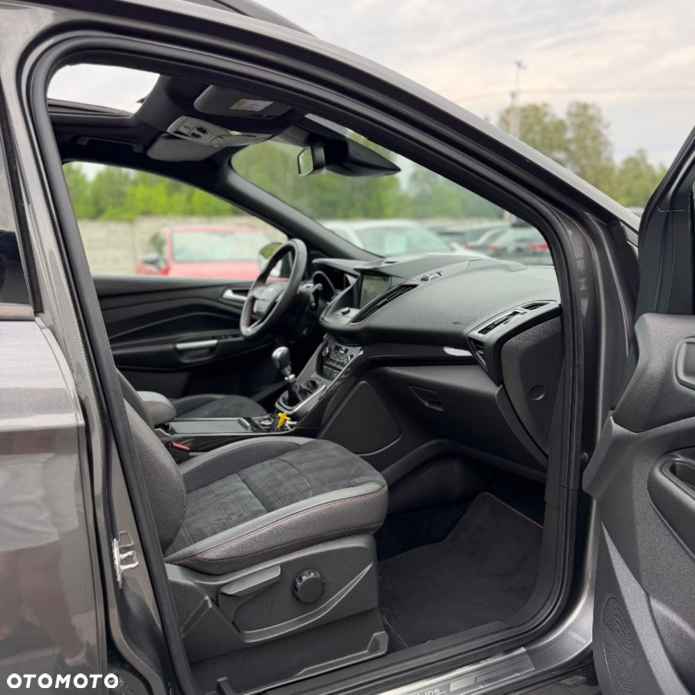 Ford Kuga - 29