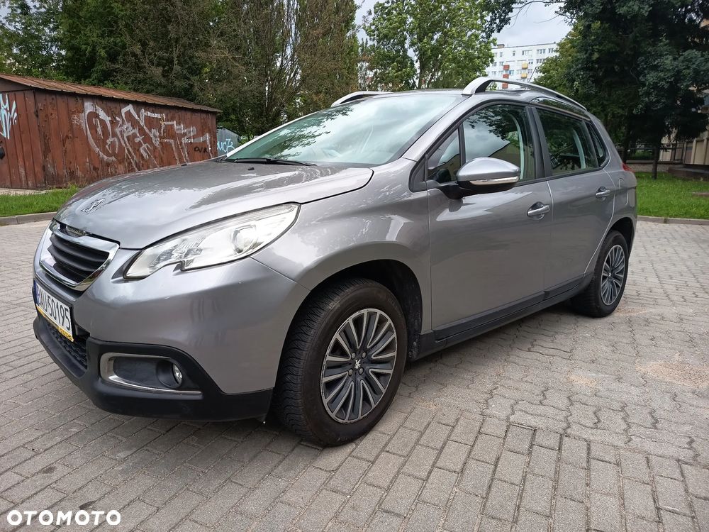 Peugeot 2008 1.2 Pure Tech Style - 3