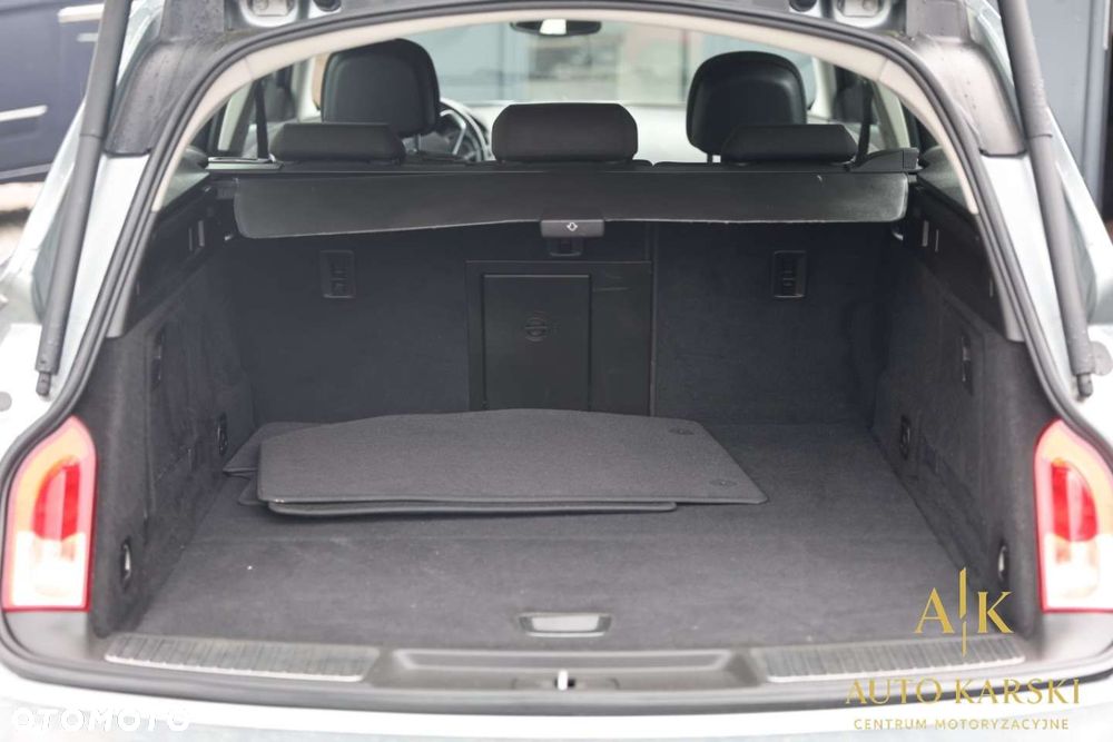 Opel Insignia - 18