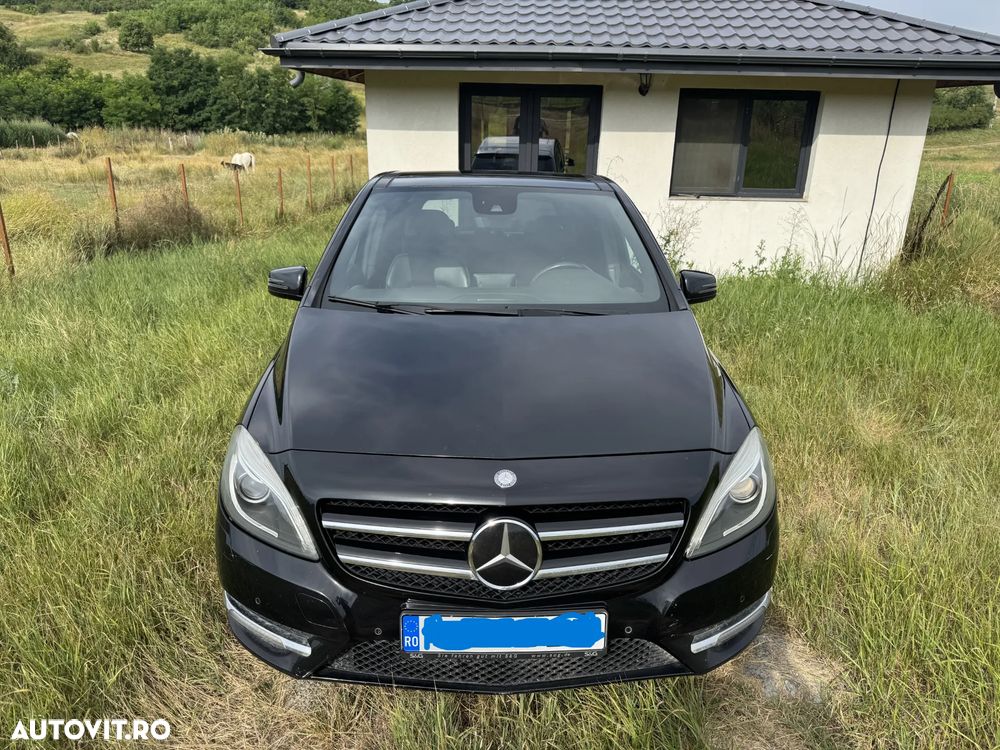 Mercedes-Benz B 180 - 5