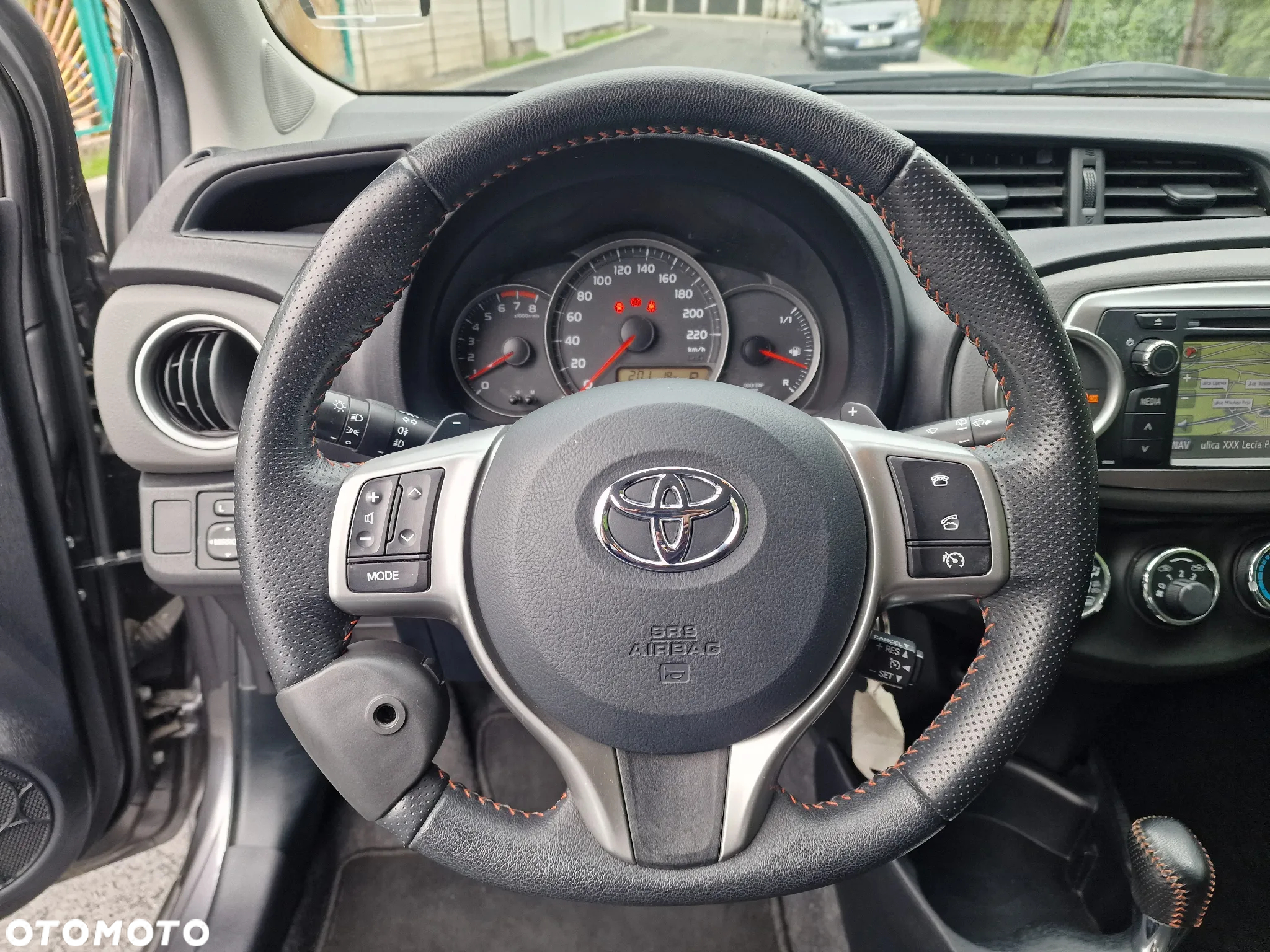 Toyota Yaris 1.33 Sol MM - 21