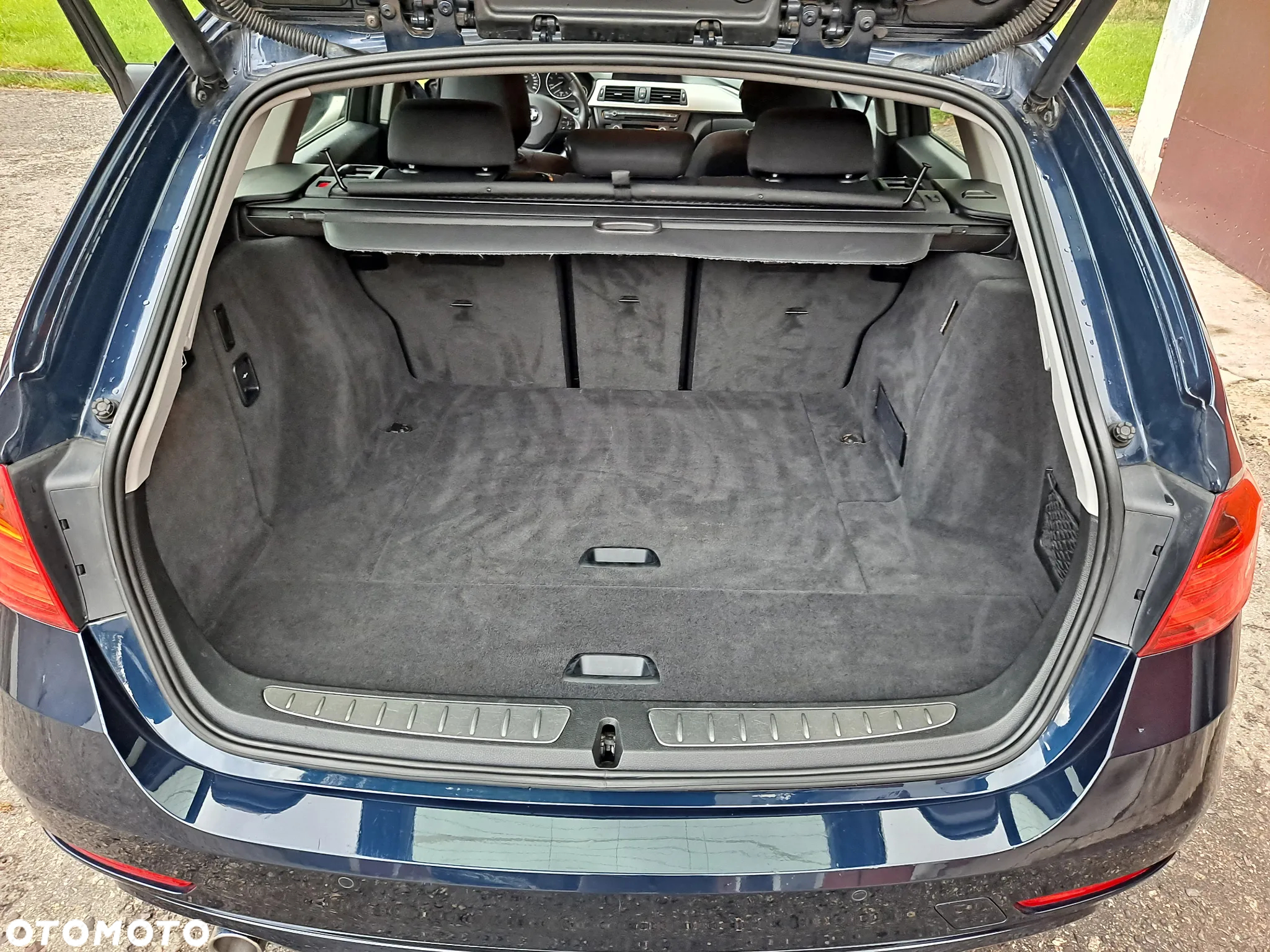 BMW Seria 3 320d Touring Sport Line - 14