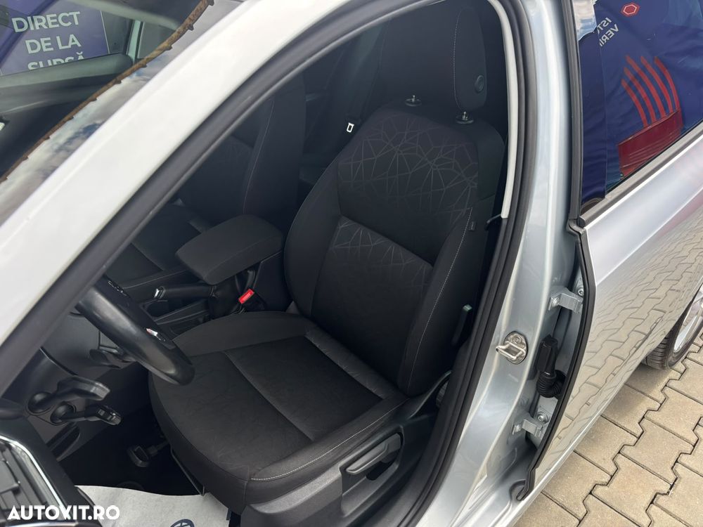 Skoda Octavia 1.6 TDI DSG Ambition - 33