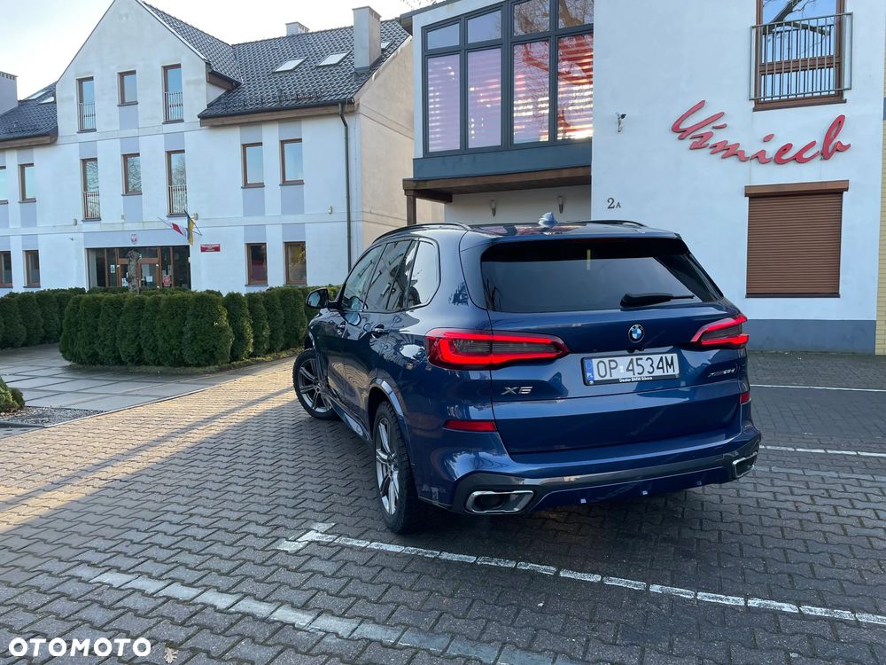 BMW X5 xDrive25d - 38