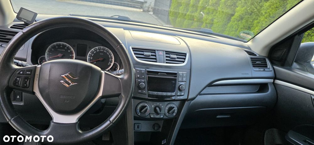 Suzuki Swift 1.2 Club - 9