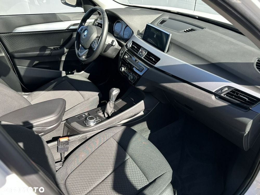 BMW X1 xDrive25e Advantage - 17