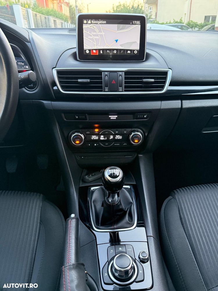 Mazda 3 - 30