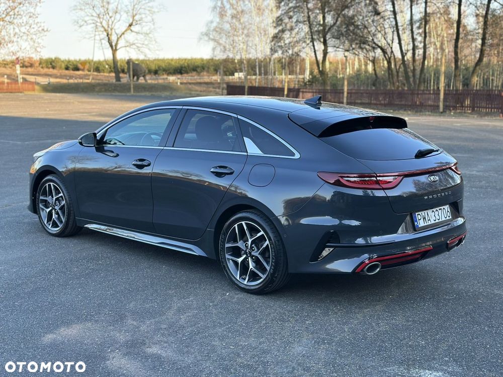 Kia ProCeed 1.4 T-GDI DCT7 OPF GT LINE - 4
