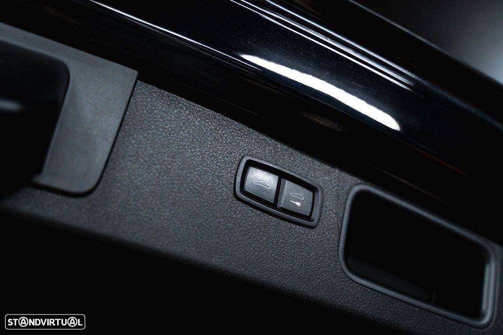 Porsche Macan S - 26