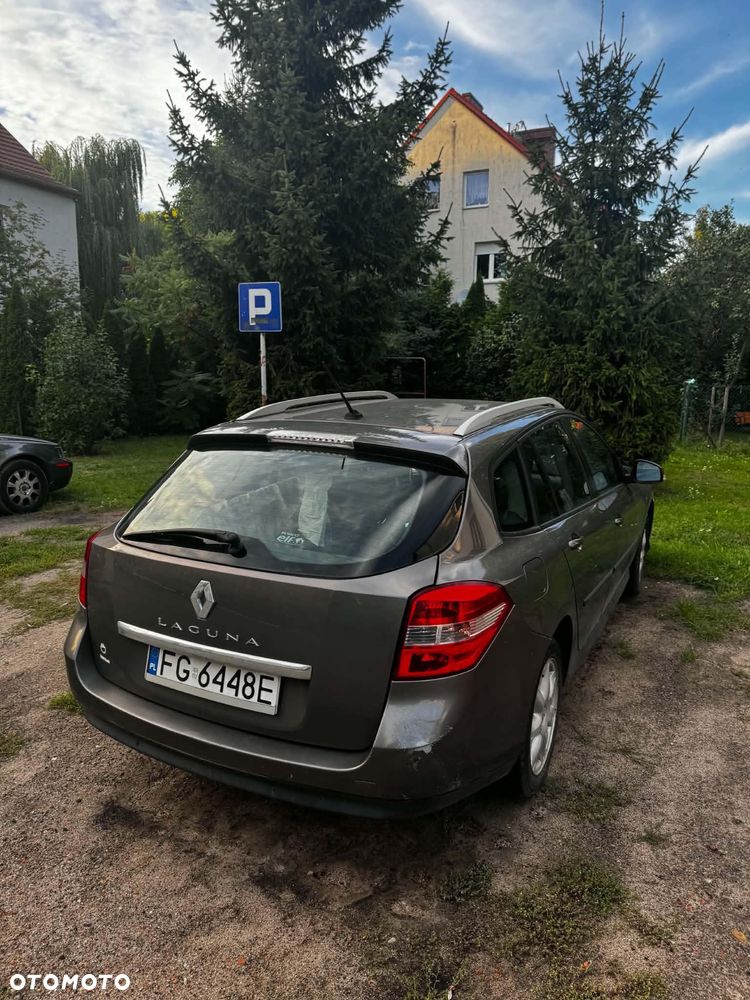 Renault Laguna 2009 photo 4