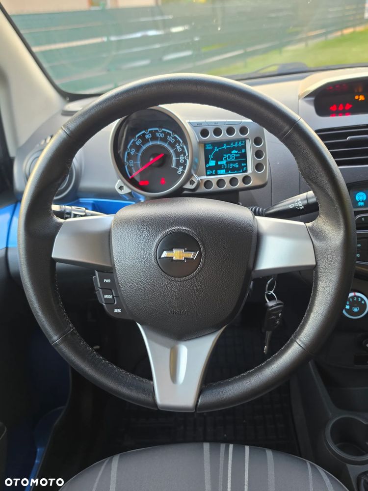 Chevrolet Spark 1.2 LT - 10