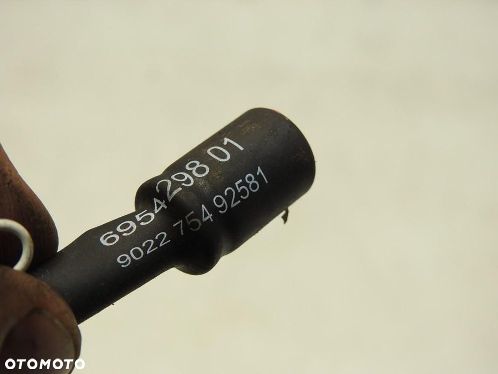 KABEL PRZEWÓD GŁOŚNIKA TYŁ BMW X3 E83 6954298 - 6