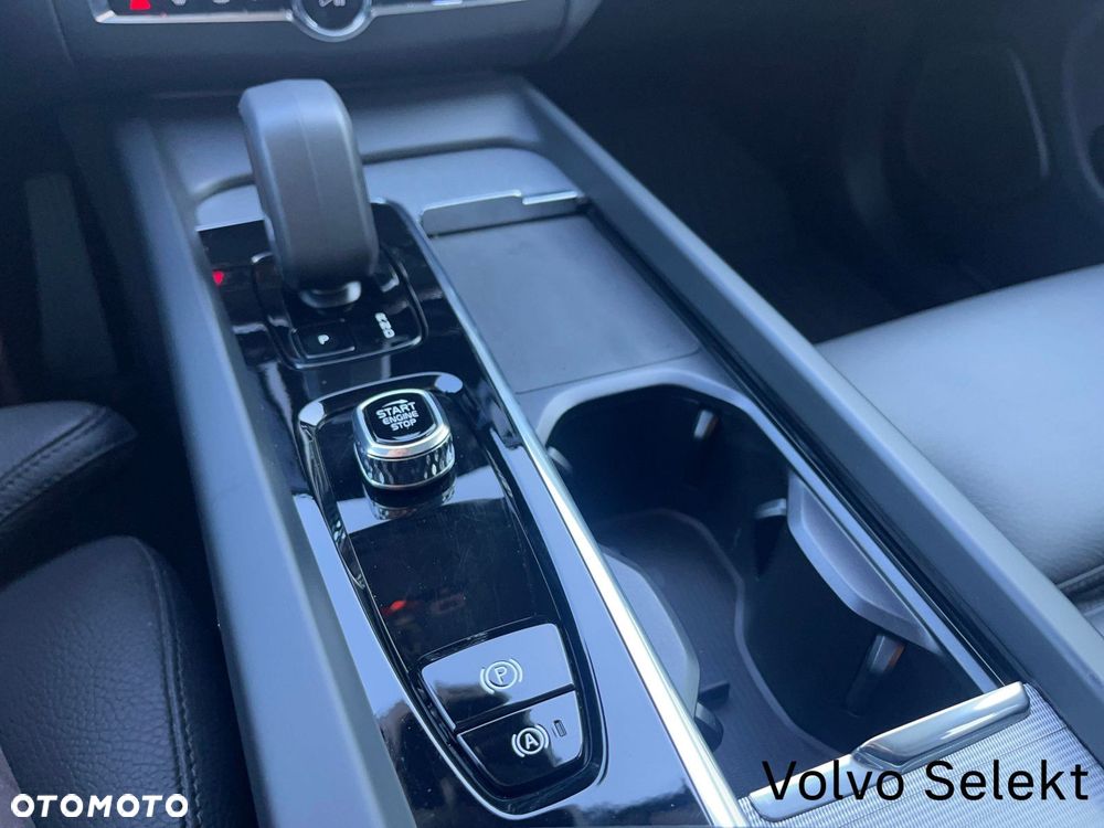 Volvo XC 60 - 22