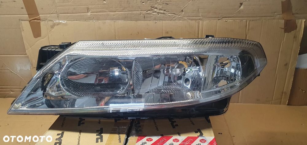 Lampa lewy przód przednia lewa Renault Laguna II Nowa TYC 20-0158-05-2 - 2