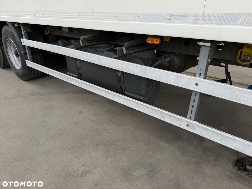 Knapen Ruchoma podłoga 92m3 / Chłodnia /Thermo King /Podłoga 10 mm / 2018 rok - 13