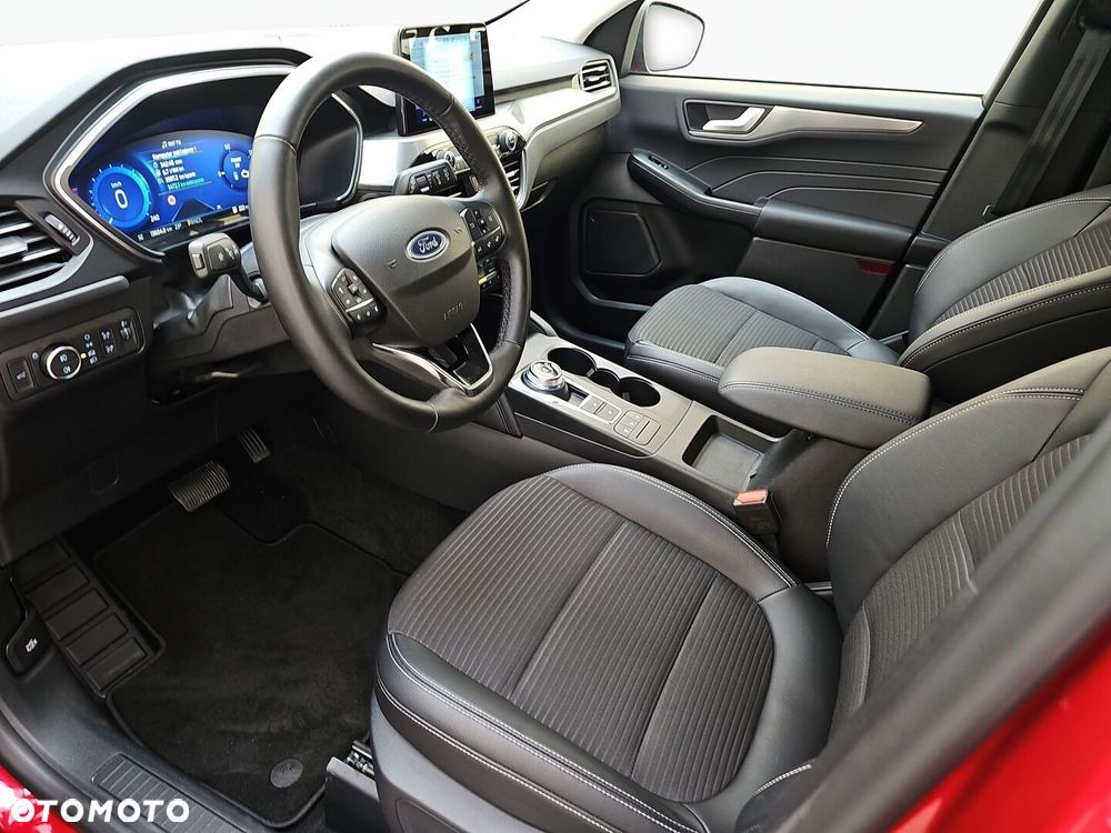Ford Kuga - 11