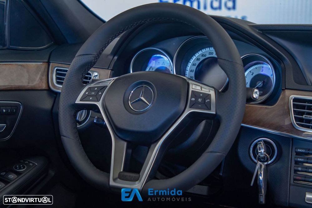 Mercedes-Benz E 300 Bluetec Hybrid Avantgarde - 24