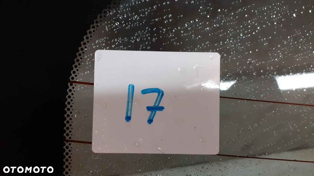 # KLAPA BAGAŻNIKA TYŁ TYLNA KIA RIO 2 KOMBI SREBRNA - 2
