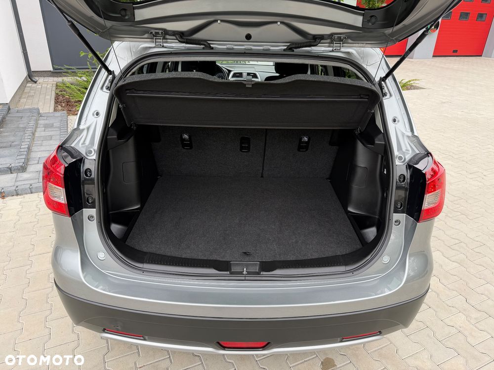 Suzuki SX4 S-Cross 1.4 Boosterjet Allgrip Comfort+ - 28