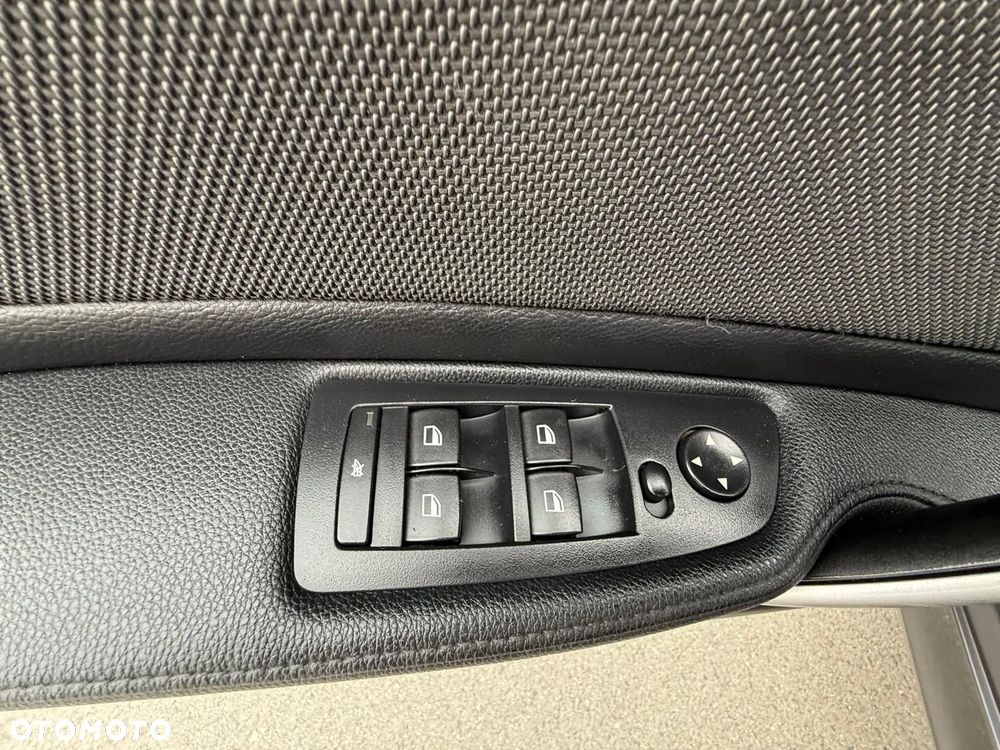 BMW Seria 1 118d DPF Edition Sport - 21