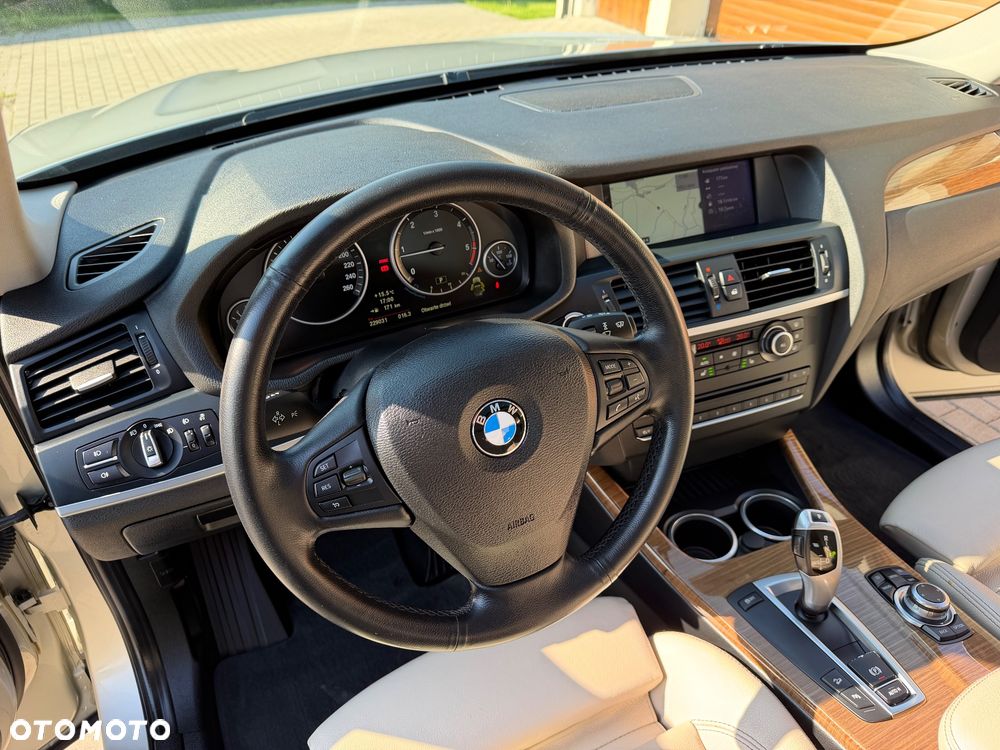 BMW X3 xDrive20d - 25