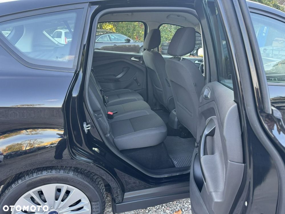 Ford C-MAX - 16
