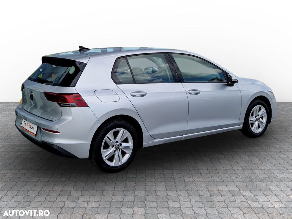 Volkswagen Golf 1.0 eTSI DSG MHEV Life - 8