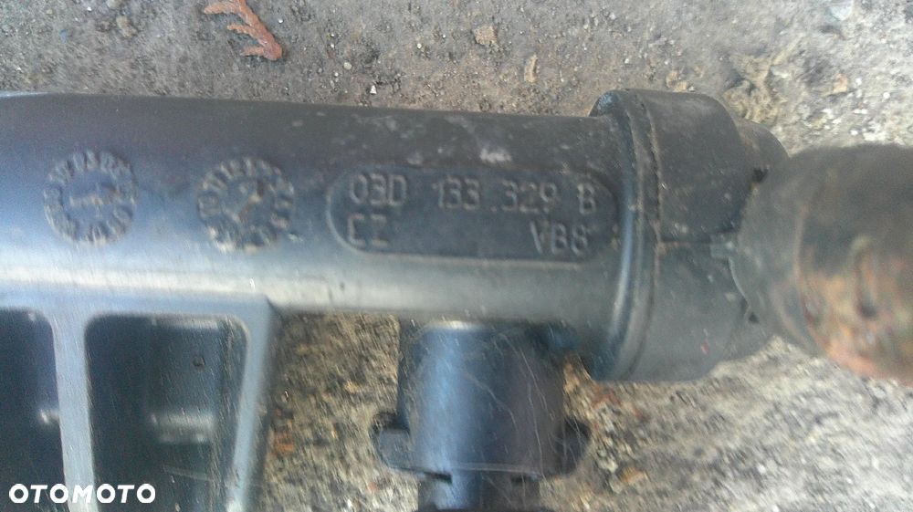 VW FOX 1.2 LISTWA WTRYSKOWA 03D133329D - 3