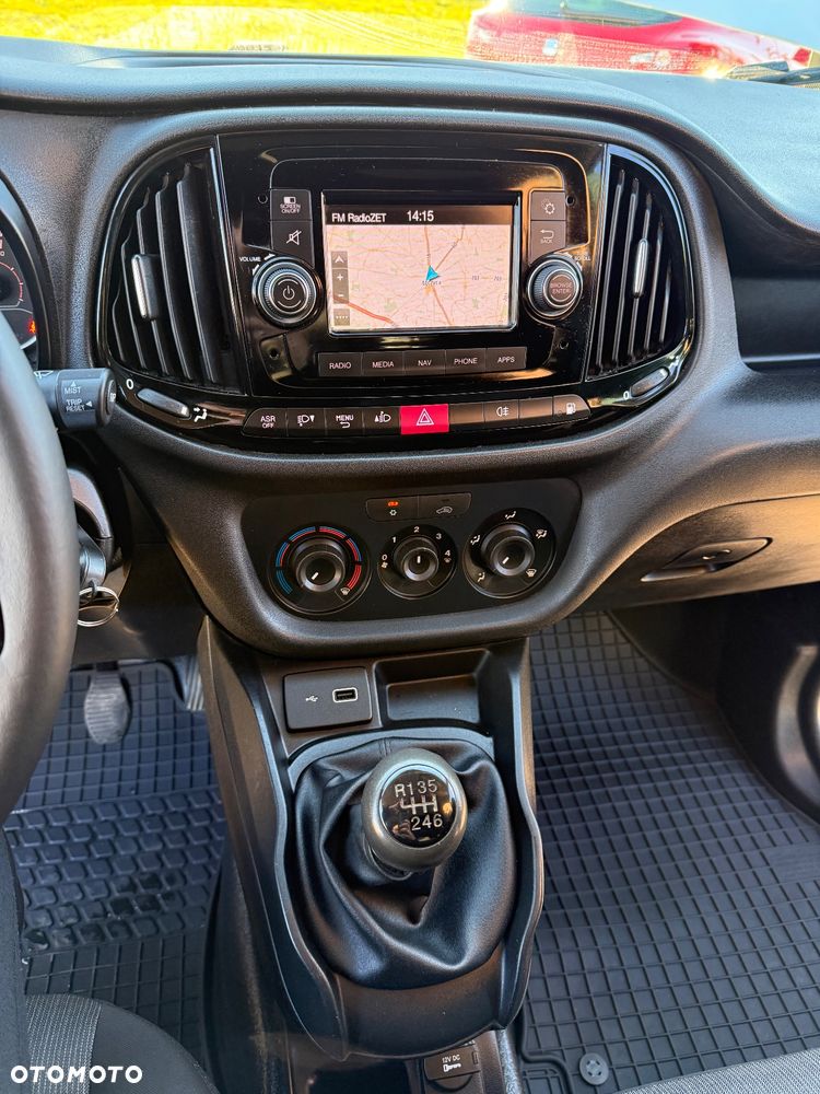 Fiat DOBLO MAXI 3 MIEJSCA 1.4 TJET 120 KM NOWY GAZ LPG SUPER STAN OKAZJA 100% PEWNY - 15