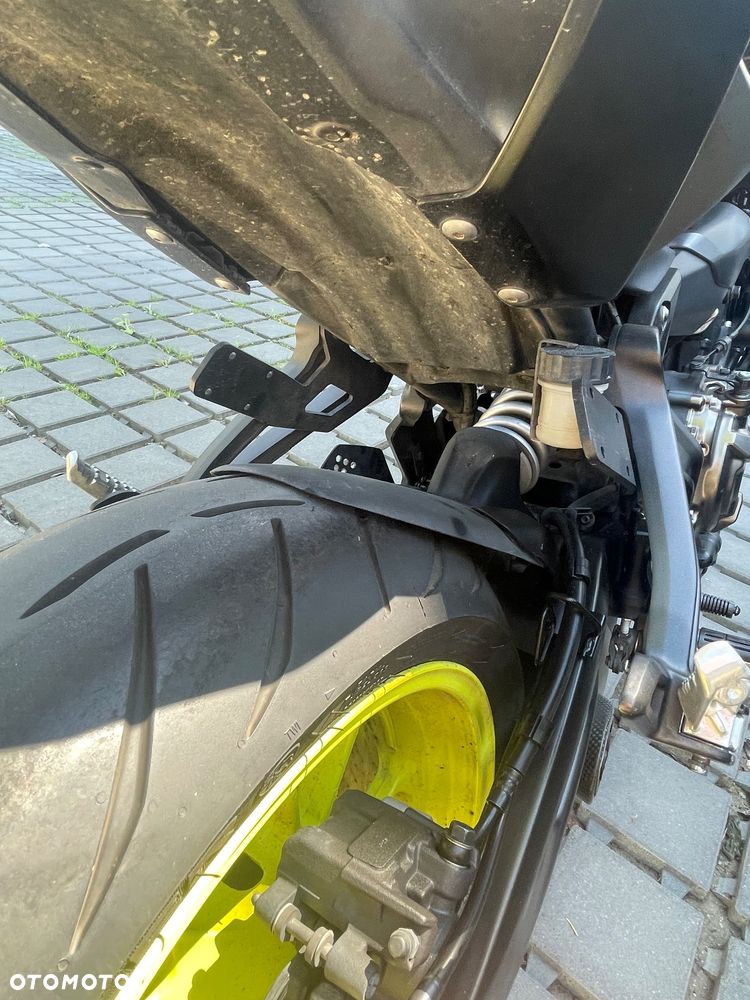 Yamaha MT - 6
