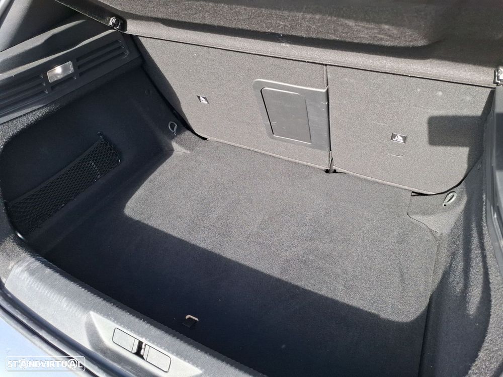 Peugeot 308 1.2 PureTech Allure - 25