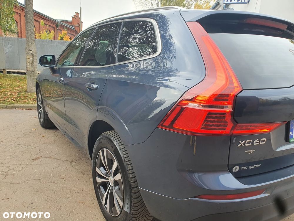 Volvo XC 60 B4 B Geartronic Momentum Pro - 6
