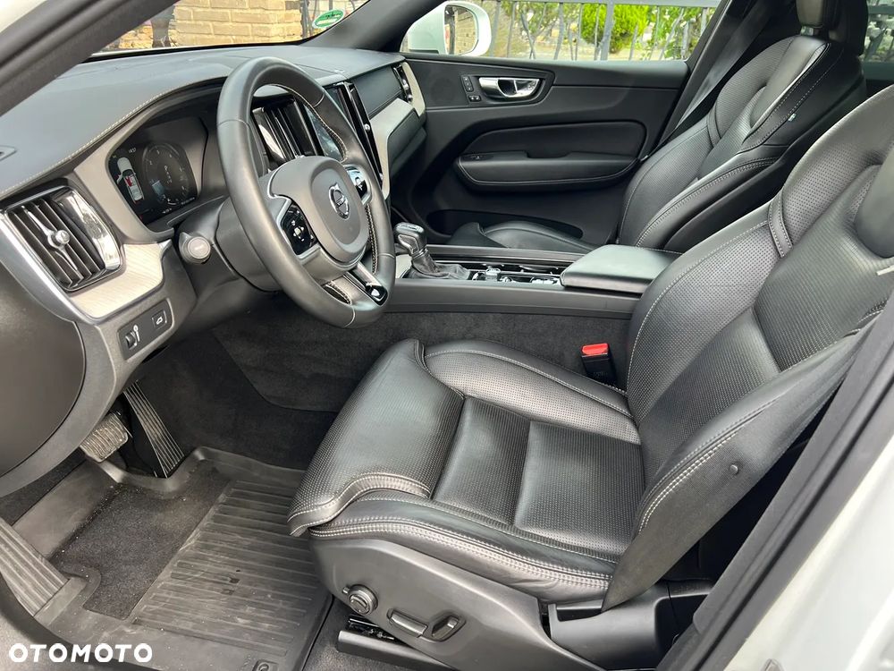 Volvo XC 60 D4 Inscription - 18
