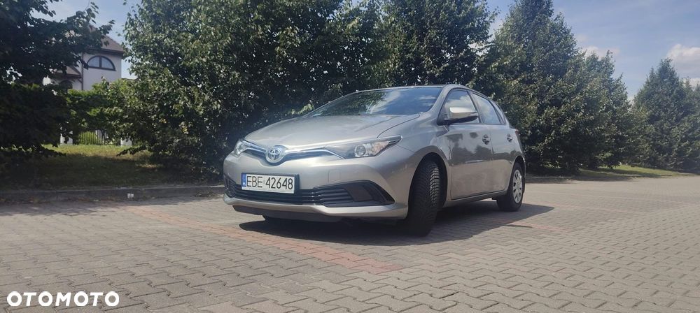 Toyota Auris - 3