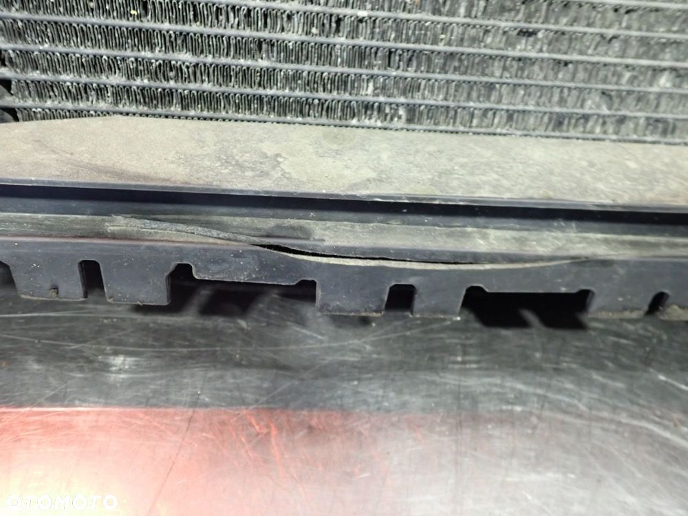 PAS PRZEDNI SEAT ALTEA - 12