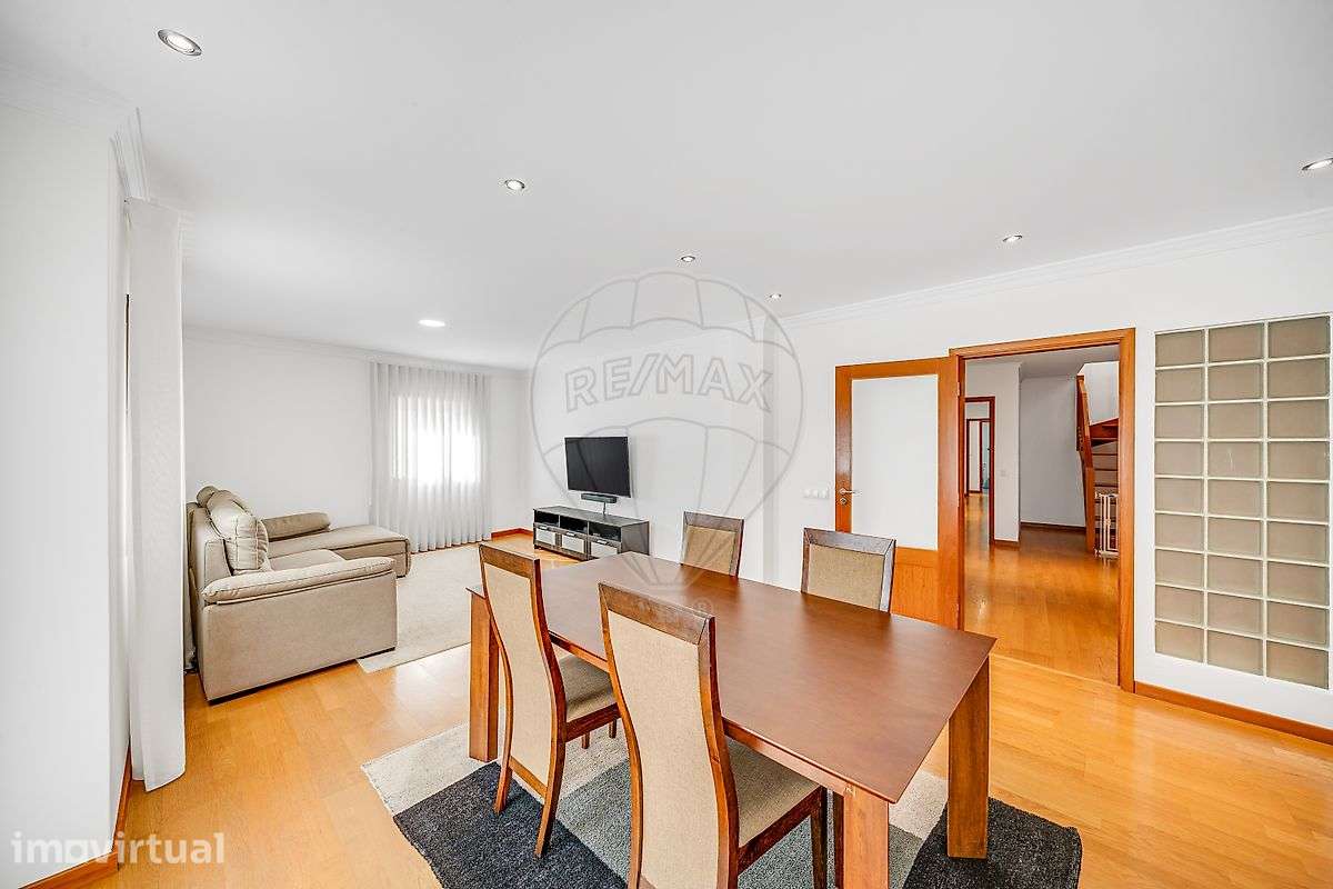Apartamento T4 para venda - Grande imagem: 3/27