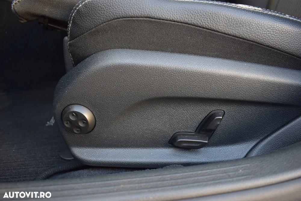 Mercedes-Benz C - 15