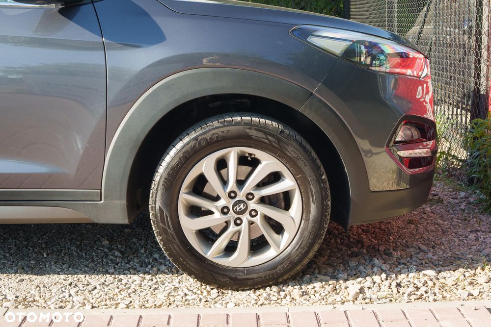 Hyundai Tucson 1.6 GDI BlueDrive Comfort 2WD - 36