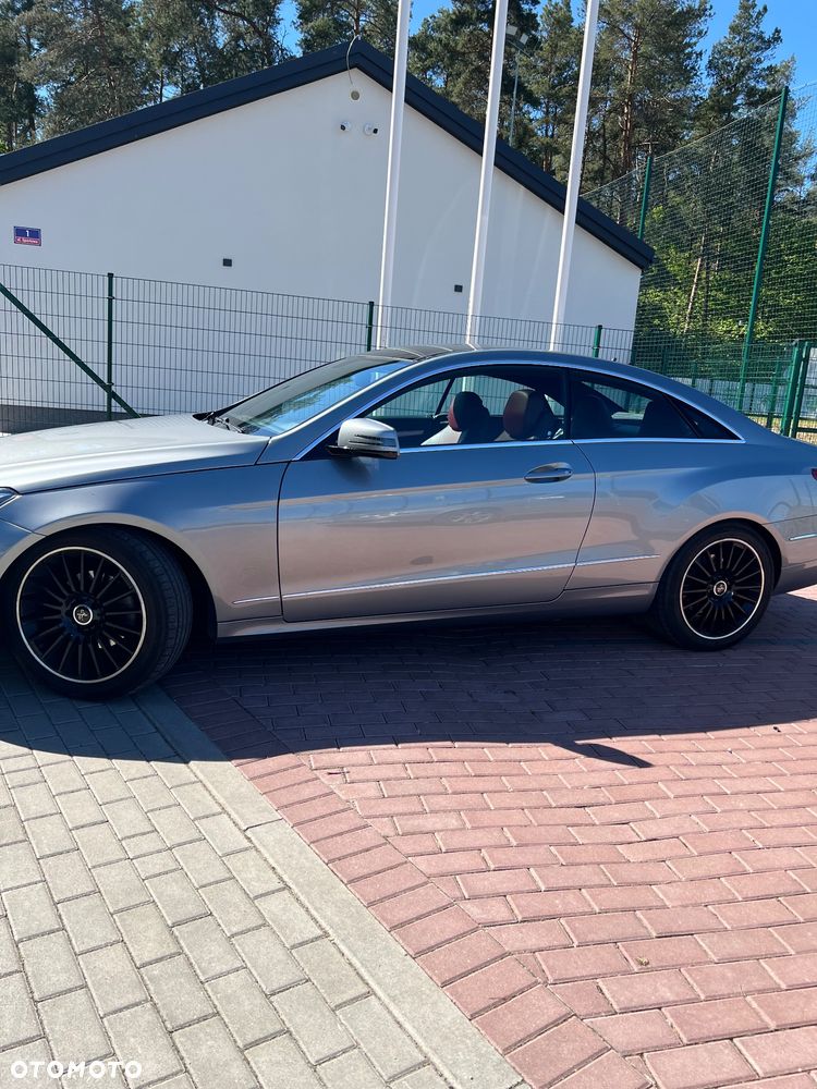 Mercedes-Benz Klasa E - 7
