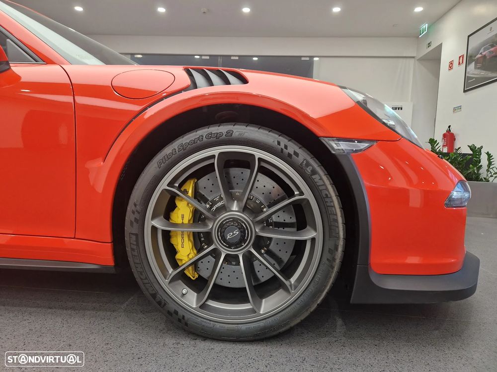 Porsche 911 (991) GT3 RS - 16